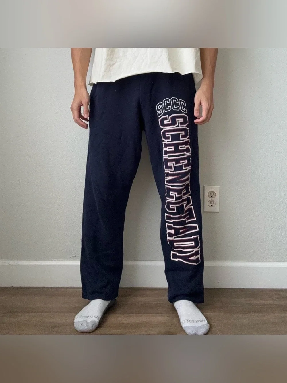 Vintage 2000s Russell SCCC Graphics Navy Sweatpants No Cuff